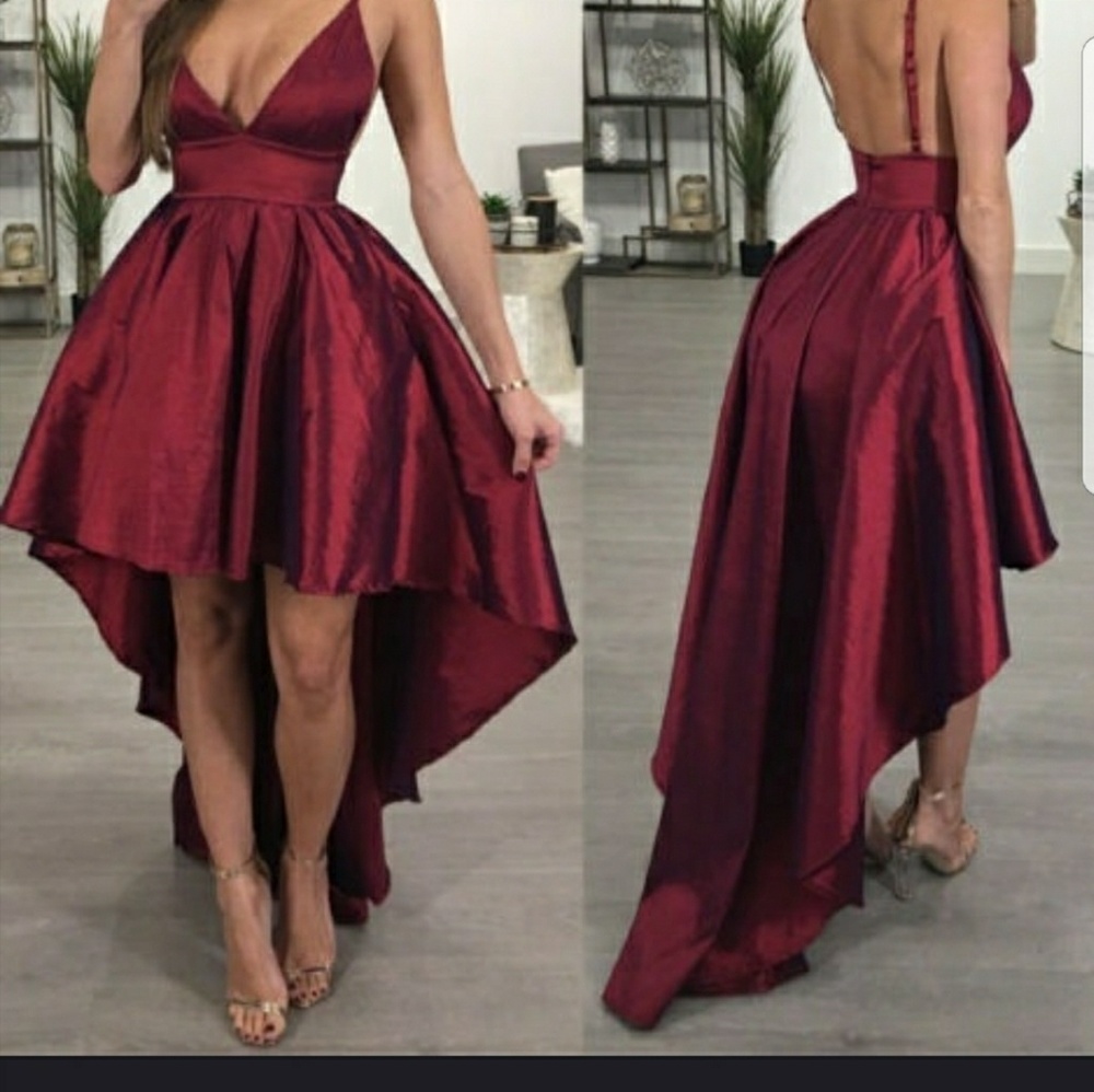 Dress - Picture 3 of 4
